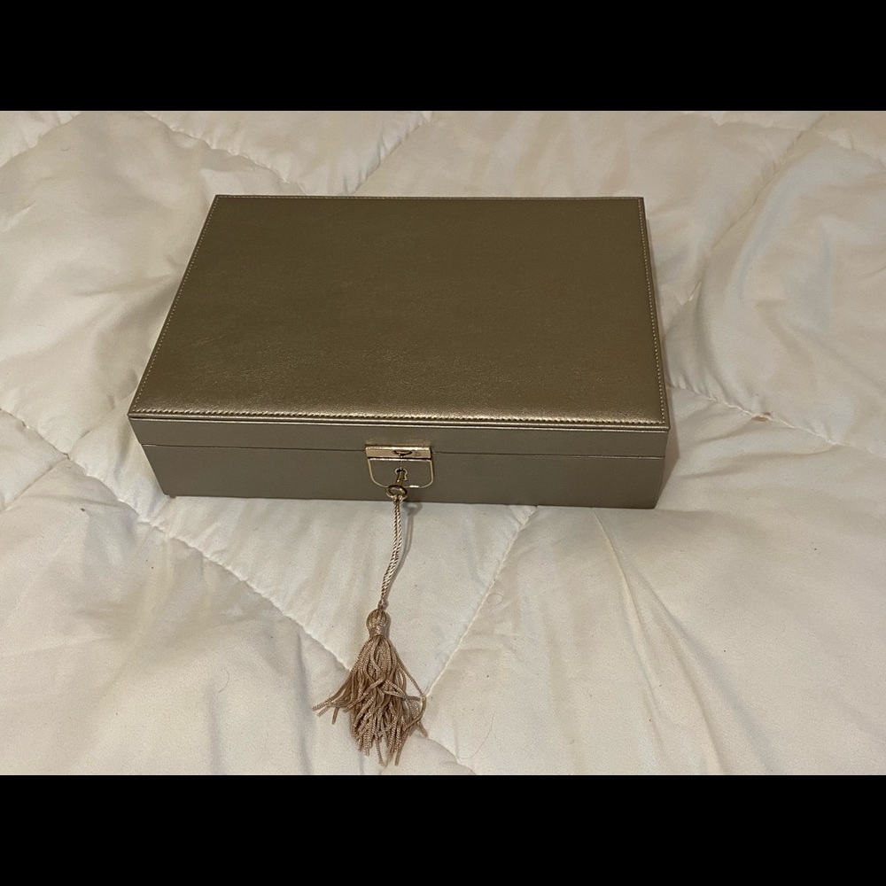 WOLF Jewelry Box